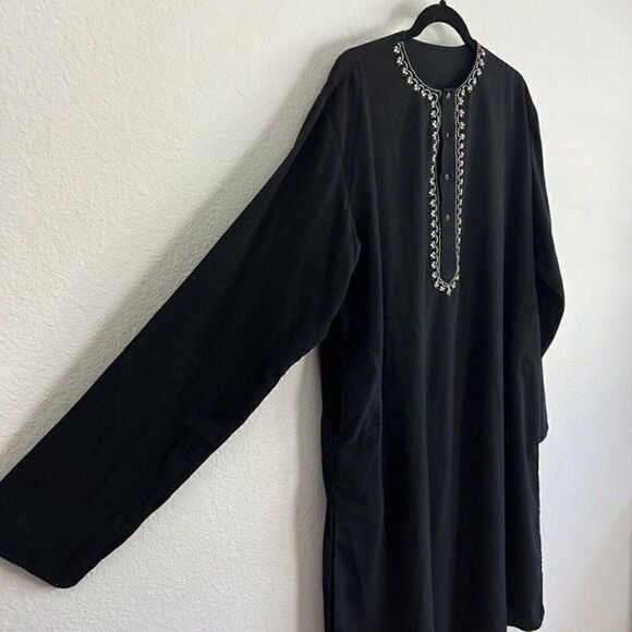 Womens Black Oversized Boho Tunic Top Long Sleeve White Floral Embroidered - Picture 8 of 11